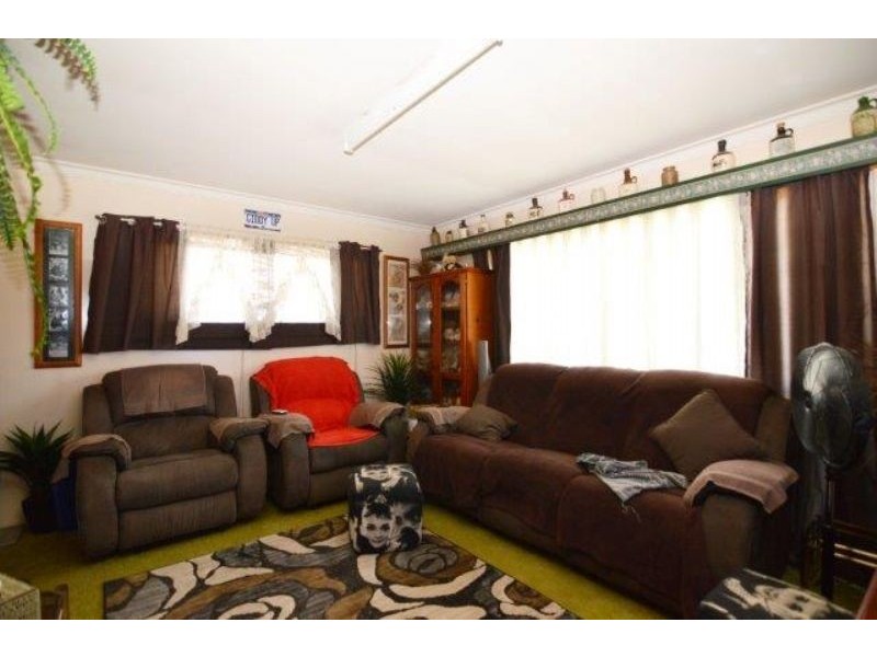 14 Leonora Street, Robinvale VIC 3549