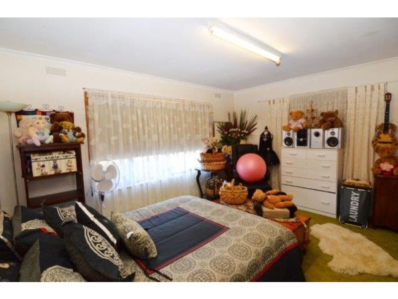 14 Leonora Street, Robinvale VIC 3549