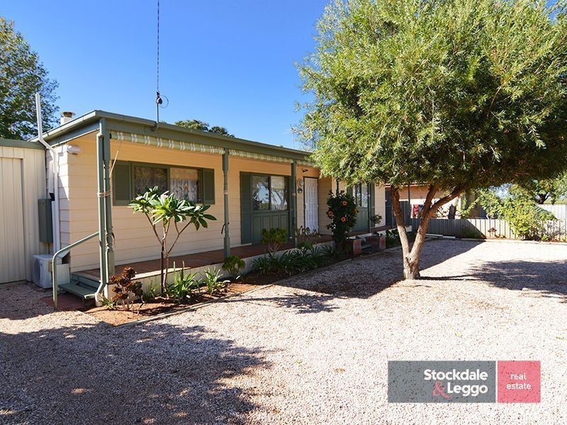39 Neilpo Street, Dareton NSW 2717