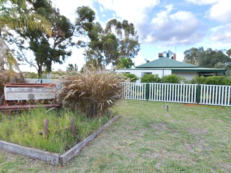 188 Dow Avenue, Cabarita VIC 3505