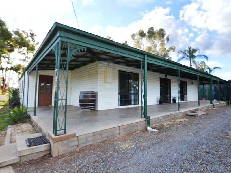 188 Dow Avenue, Cabarita VIC 3505