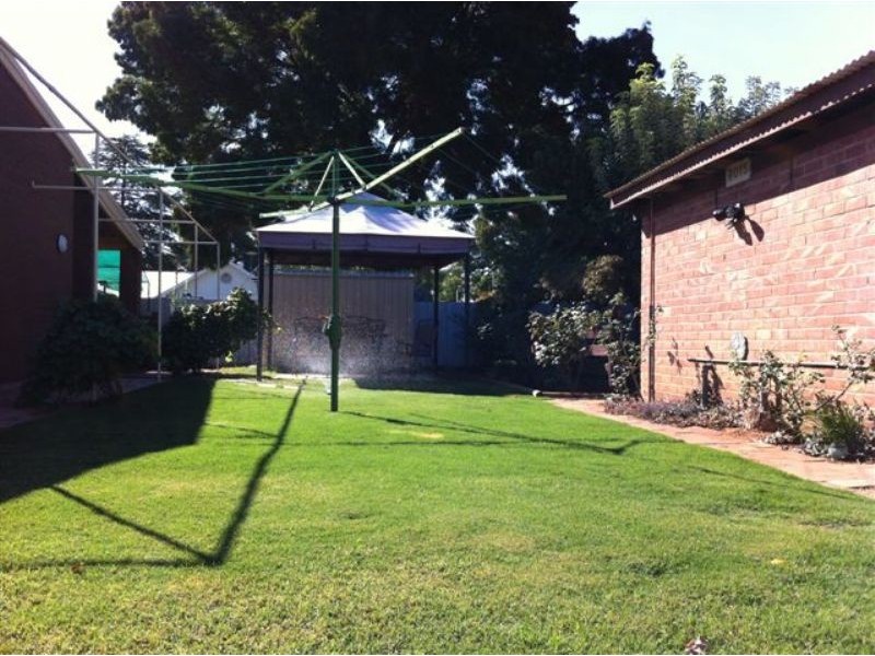 7 Mitchell Avenue, Dareton NSW 2717