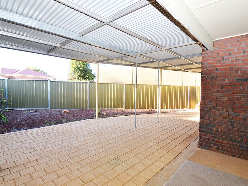 1/9 John Court, Irymple VIC 3498