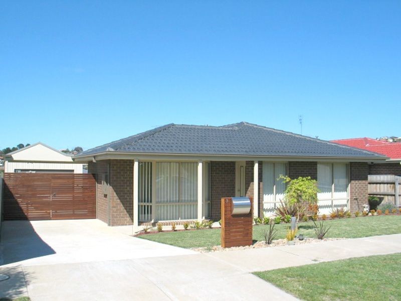 3 Donday Court, Pakenham VIC 3810