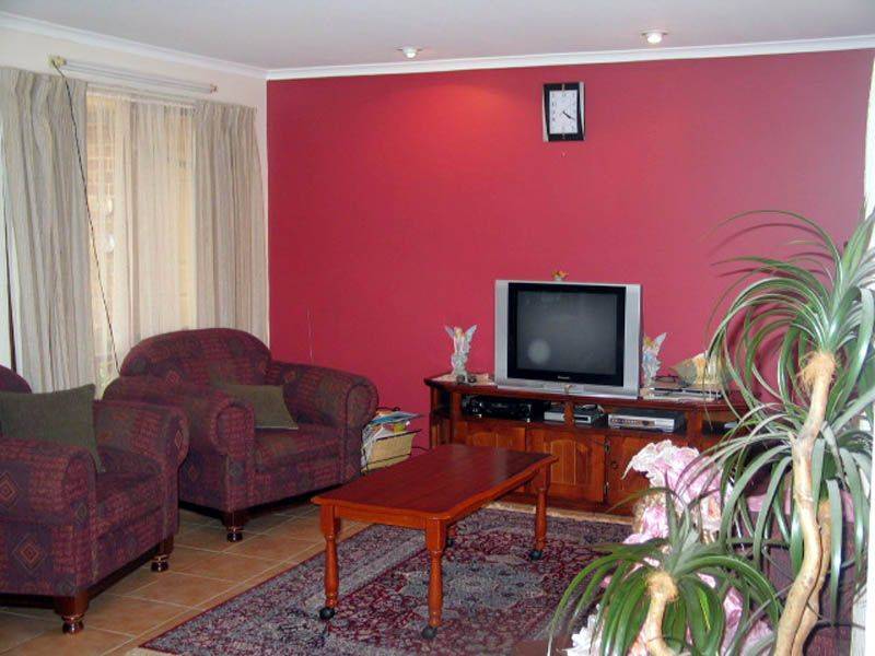 38 Henty Street, Pakenham VIC 3810