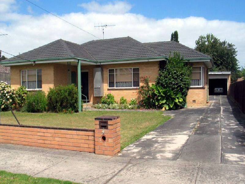 4 King Street, Pakenham VIC 3810