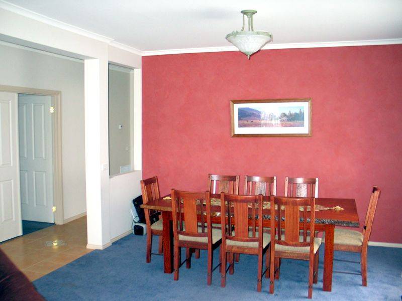 3 Hume Court, Pakenham VIC 3810