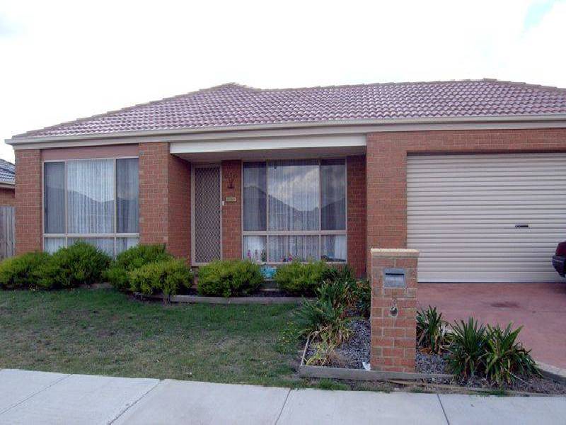 5 Mason Mews, Pakenham VIC 3810
