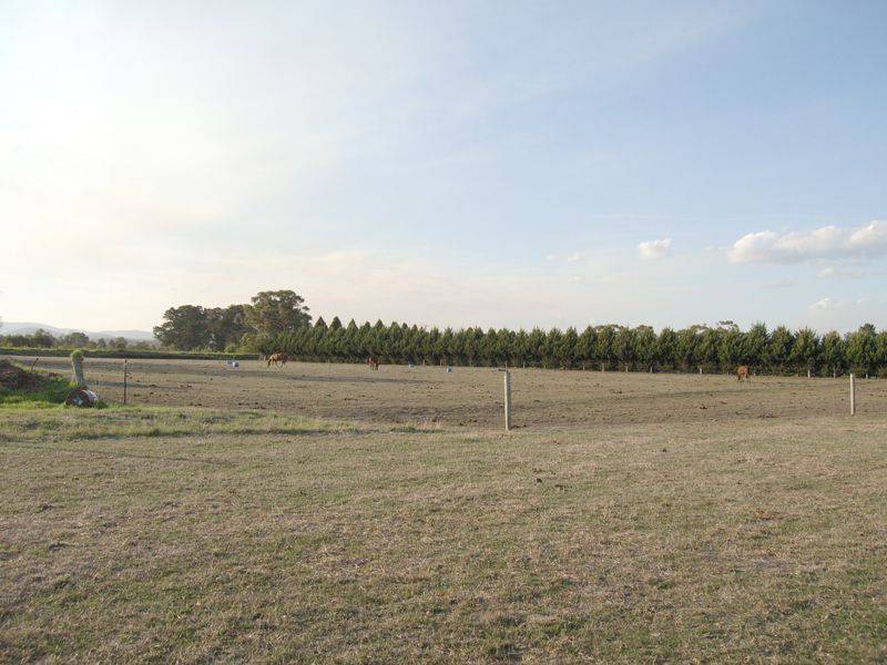 245 Bunyip Modella Road, Bunyip VIC 3815