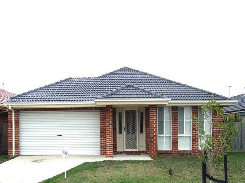 118 McGregor Road, Pakenham VIC 3810