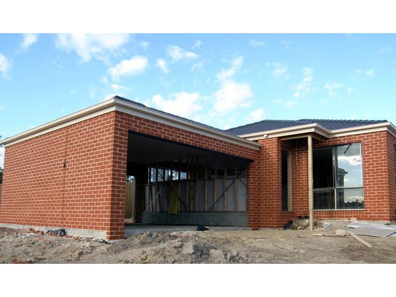 Unit 2, 29 Silver Gum Drive, Pakenham VIC 3810