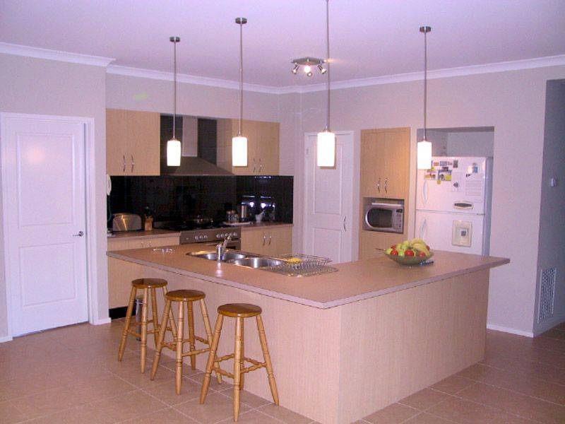 1 Murray Avenue, Pakenham VIC 3810