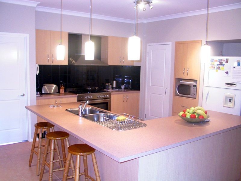 1 Murray Avenue, Pakenham VIC 3810