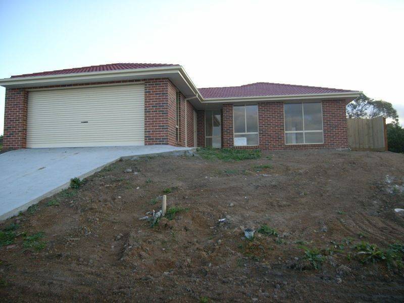 29 Tuscany Rise, Pakenham VIC 3810
