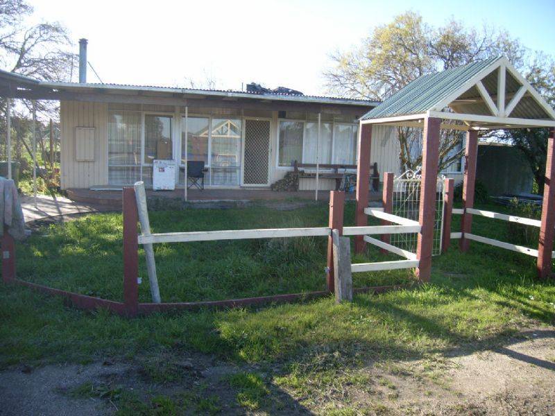 505 Five Mile Road, Pakenham South VIC 3810