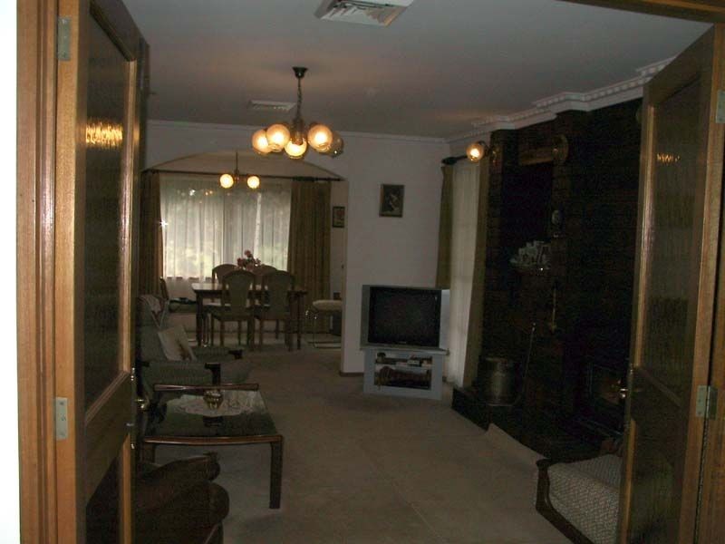 31 Ryan Road, Pakenham VIC 3810