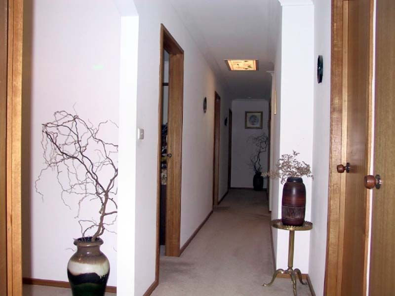 31 Ryan Road, Pakenham VIC 3810