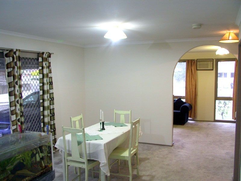 39 Barrington Drive, Pakenham VIC 3810