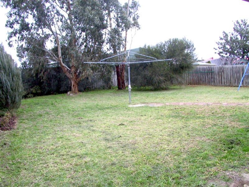 39 Barrington Drive, Pakenham VIC 3810