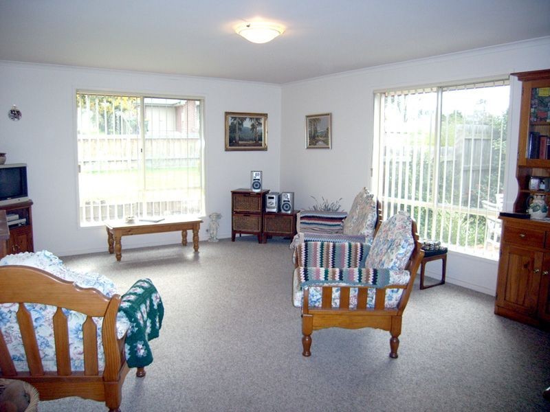 1 Paramount Way, Pakenham VIC 3810
