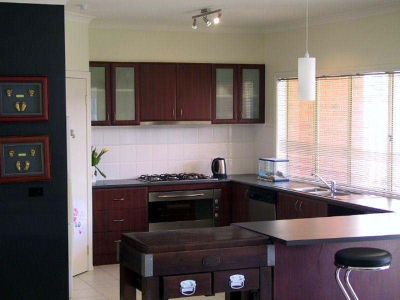 64 Livingstone Boulevard, Pakenham VIC 3810