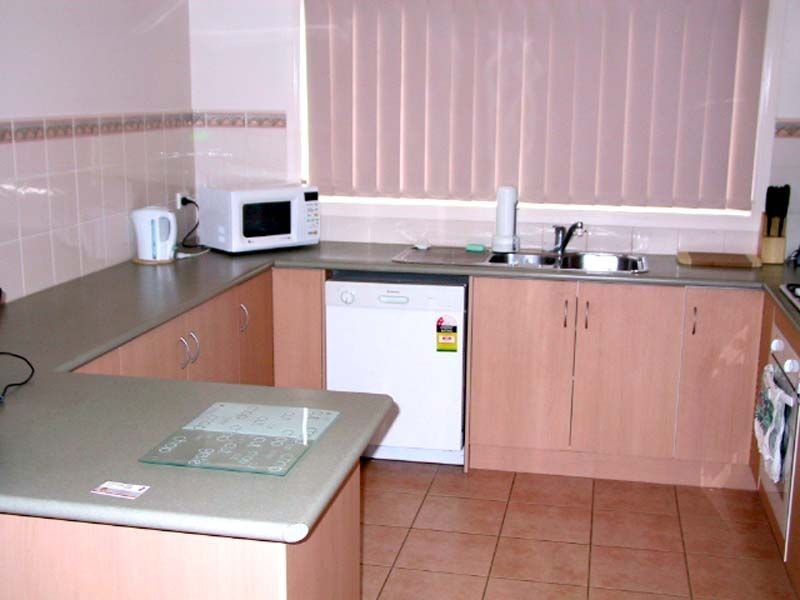 48 Pommel Street South, Pakenham VIC 3810