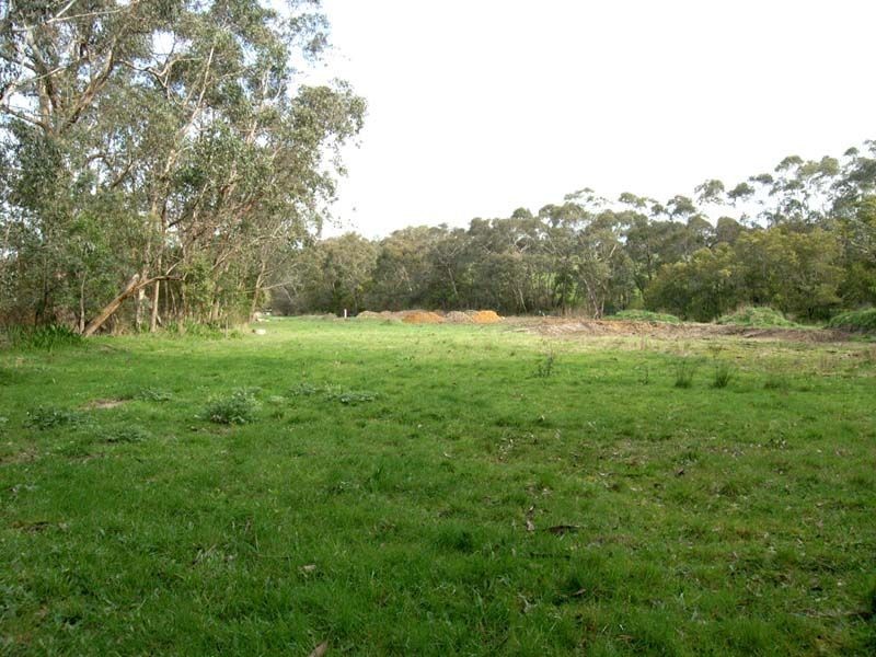 Lot 2, Toomuc Valley Road, Pakenham Upper VIC 3810
