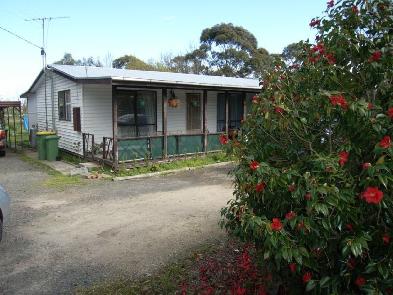 45 Longwarry Nar Nar Goon Road, Tynong VIC 3813