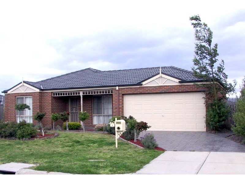 8 Shearers Court, Pakenham VIC 3810