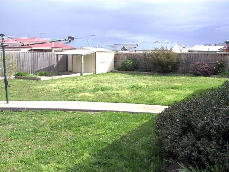 8 Shearers Court, Pakenham VIC 3810