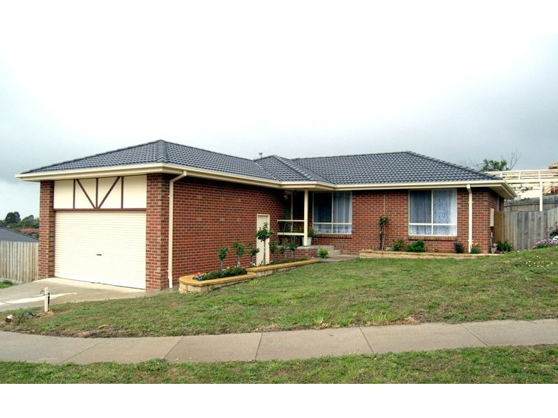 21 Shetland Court, Pakenham VIC 3810