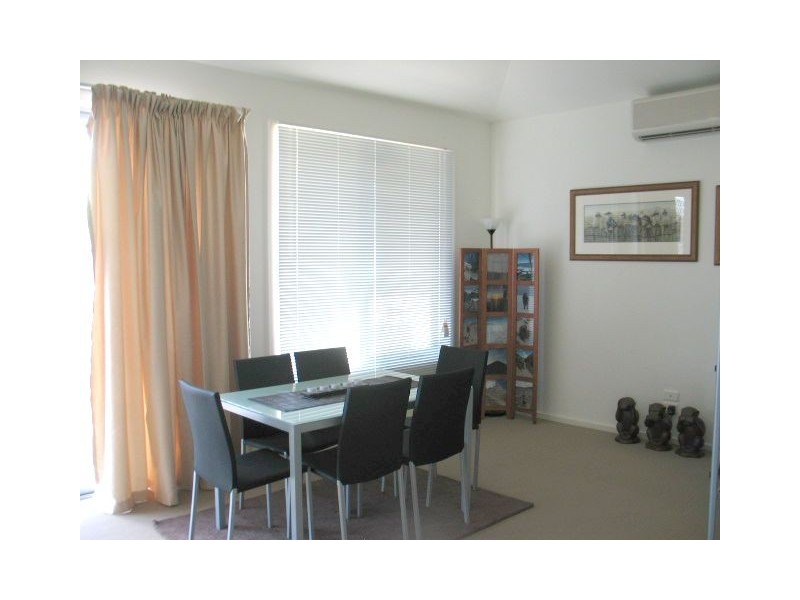 48 Stringybark Circuit, Pakenham VIC 3810