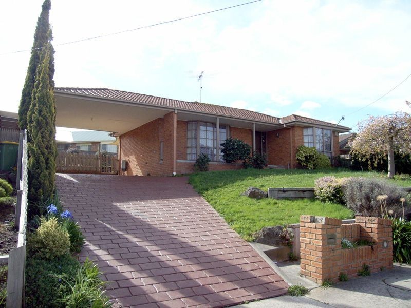 79 Eagle Drive, Pakenham VIC 3810