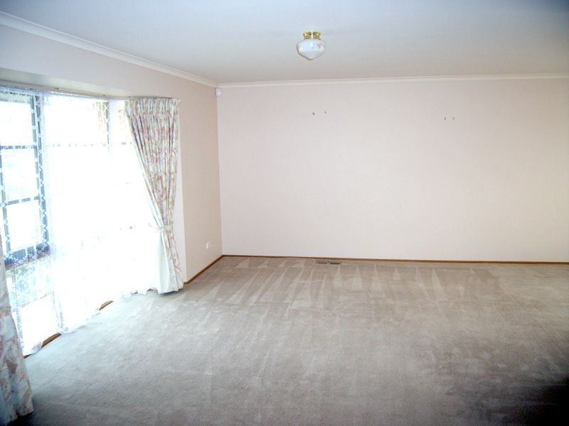 79 Eagle Drive, Pakenham VIC 3810