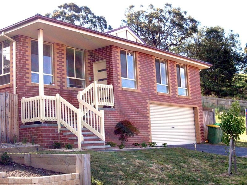 34 Shetland Court, Pakenham VIC 3810