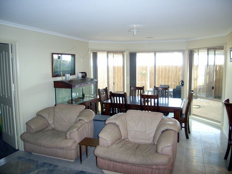 4 Toorang Court, Pakenham VIC 3810