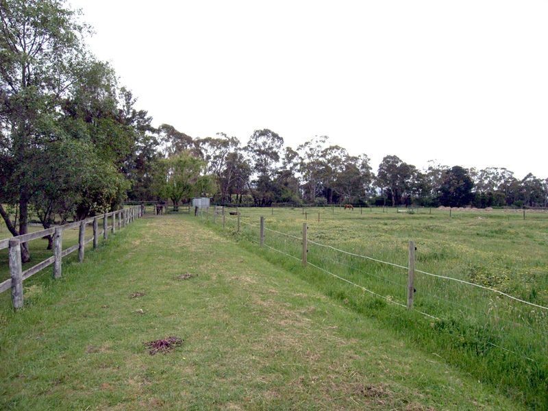 350 Sand Road, Longwarry VIC 3816