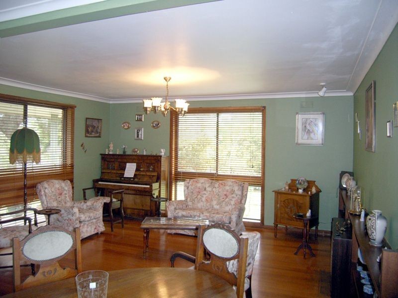 1 Rosalie Court, Pakenham VIC 3810