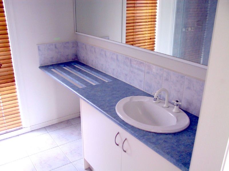 4 Stanton Court, Pakenham VIC 3810