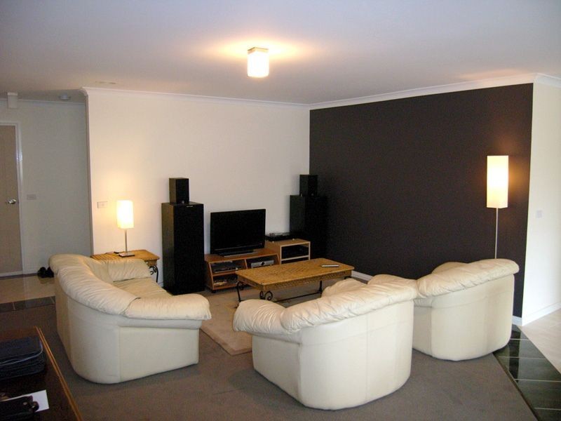 2/38 Cameron Way, Pakenham VIC 3810