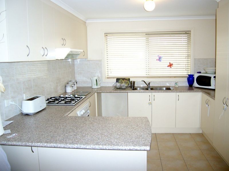 3 Vaughan Court, Pakenham VIC 3810