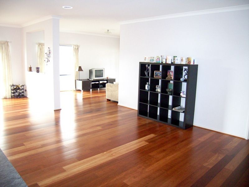 7 Yarra Close, Pakenham VIC 3810