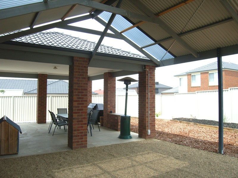 7 Yarra Close, Pakenham VIC 3810