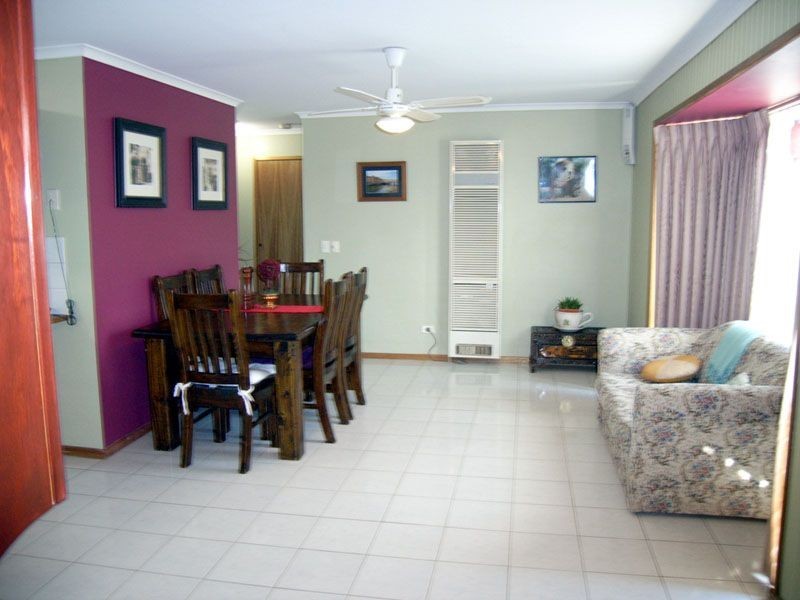 3 Broadbent Way, Pakenham VIC 3810