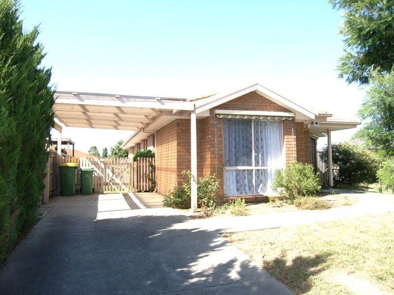 7 Nicholas Court, Pakenham VIC 3810