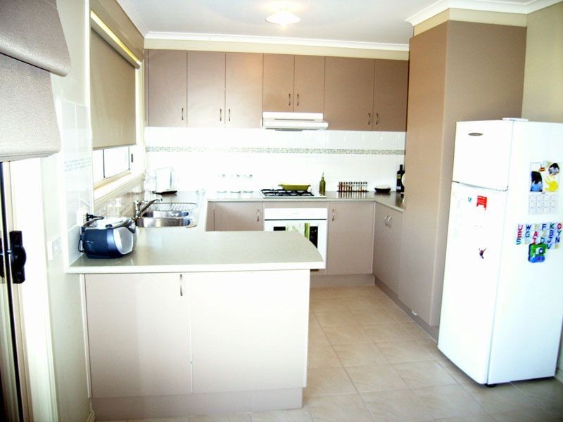 16 Storey Drive, Pakenham VIC 3810
