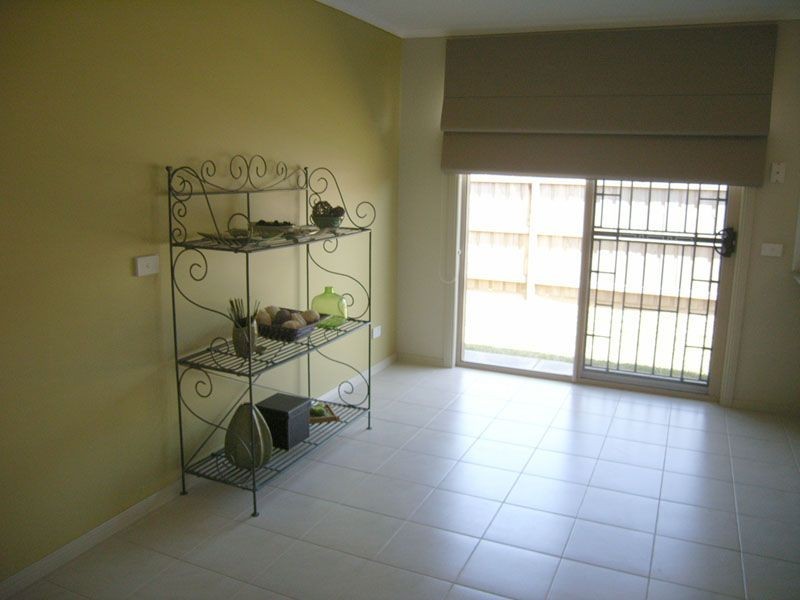 16 Storey Drive, Pakenham VIC 3810
