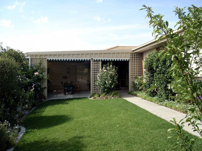 12 McGill Court, Pakenham VIC 3810