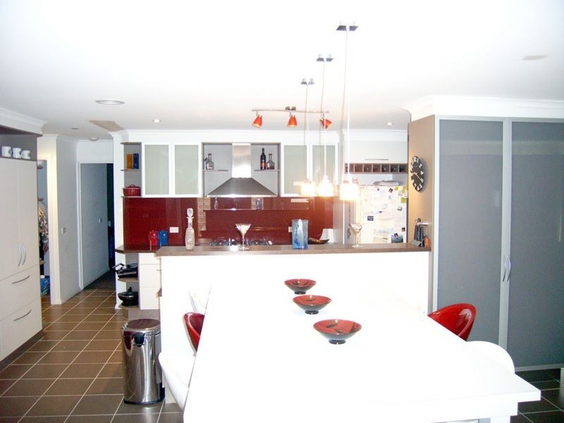 5A Thomas Street, Pakenham VIC 3810