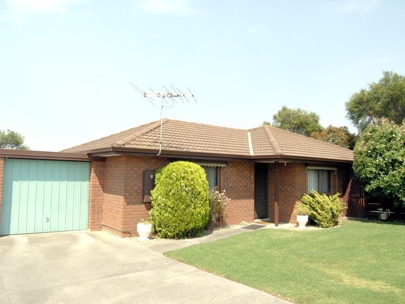 Unit 5/18 Henty Street, Pakenham VIC 3810